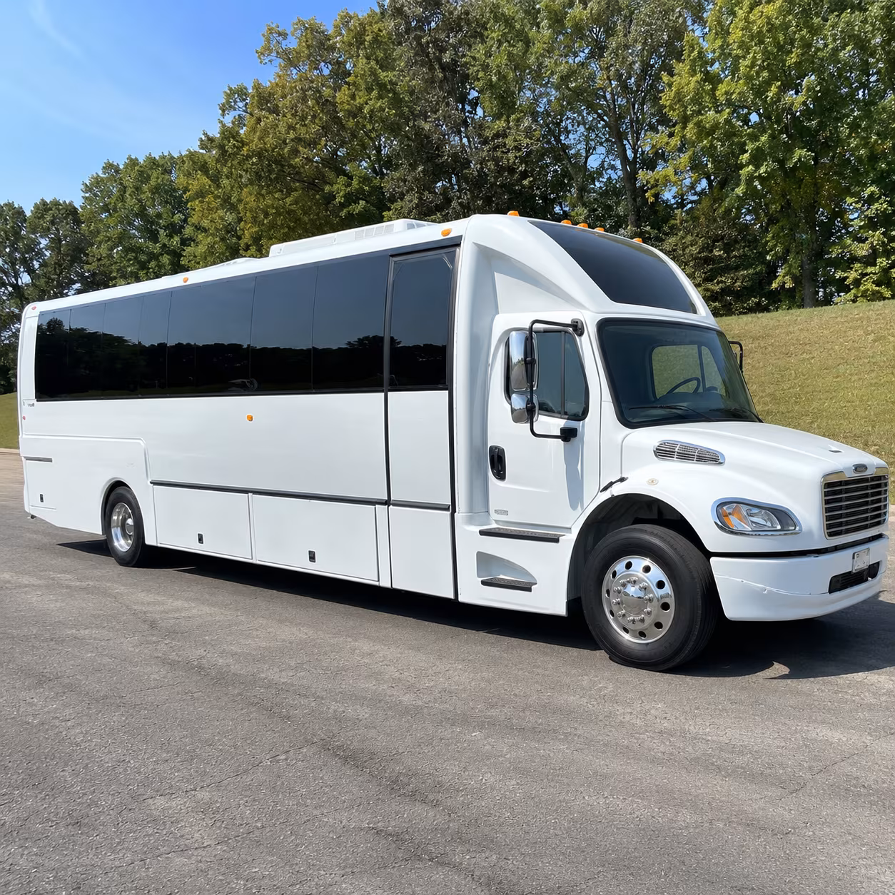 Fort Lauderdale Birthday, Sweet 16, & Quinceañera Transportation onboard seating
