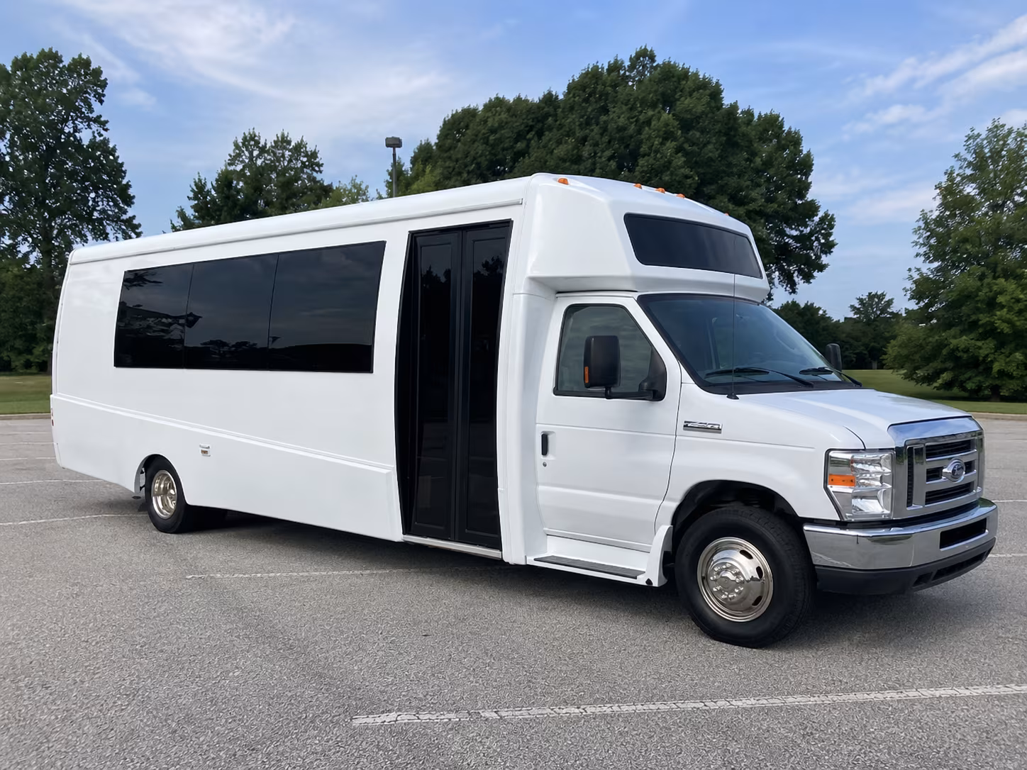 Fort Lauderdale Prom & Homecoming Transportation party bus exterior