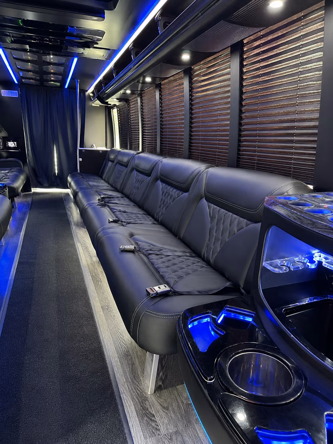 Fort Lauderdale Winery Tour & Pub Crawl Transportation pickup coordination