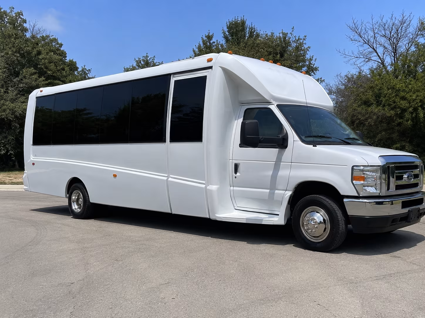 Sunrise Winery Tour & Pub Crawl Transportation